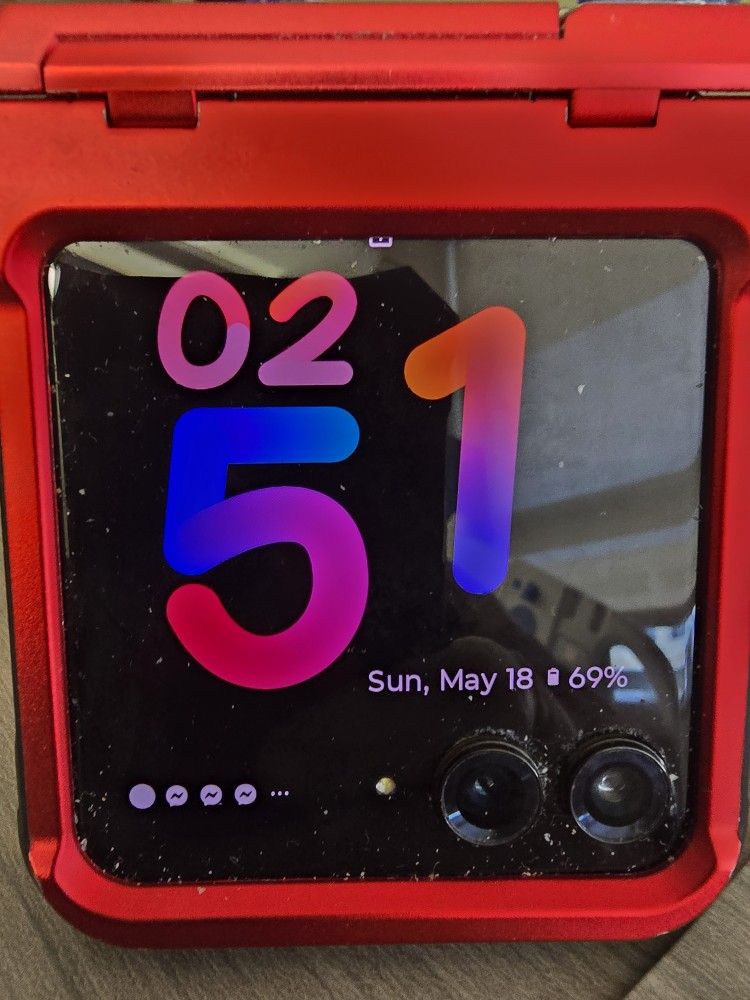 Motorola Razr 2024