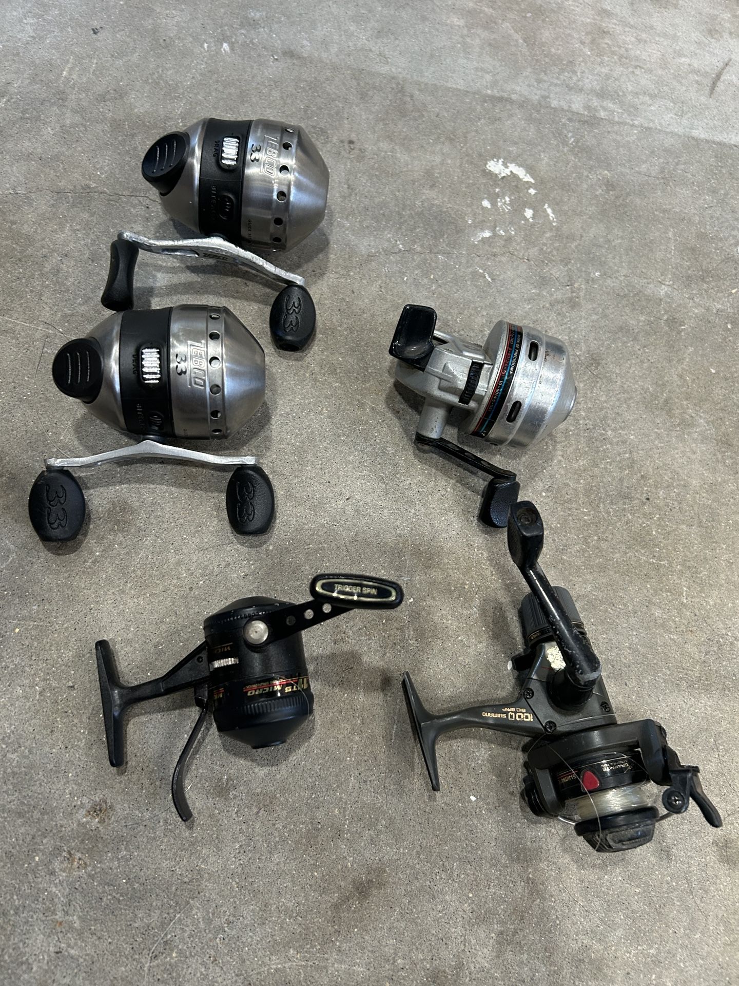 Fishing Reels Lot
