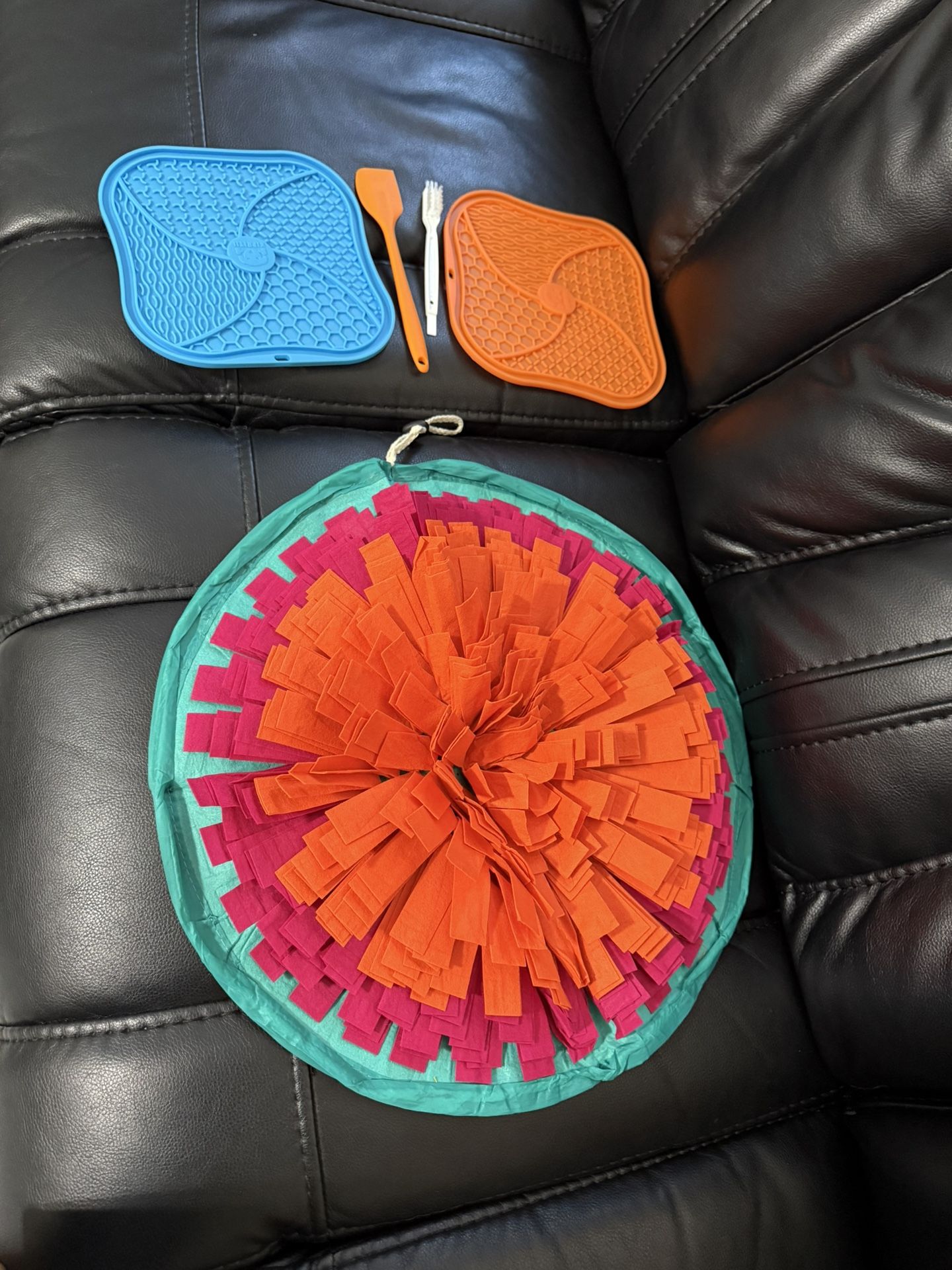 Dog Feeding Set With Snuffle Mat and Licking Mats
