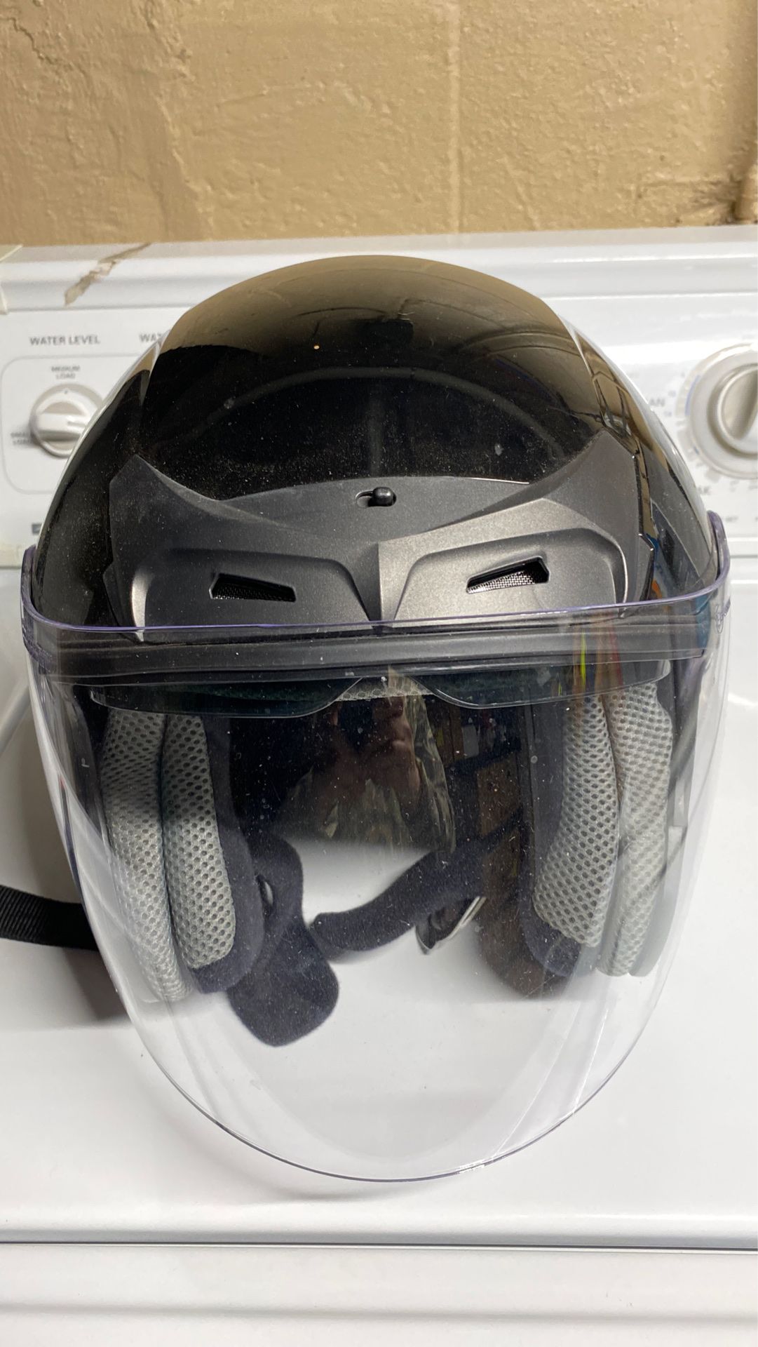 Motorcycle helmet