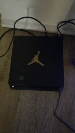 play station 4