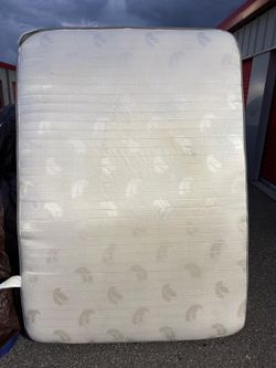 Queen Size Mattress - Full