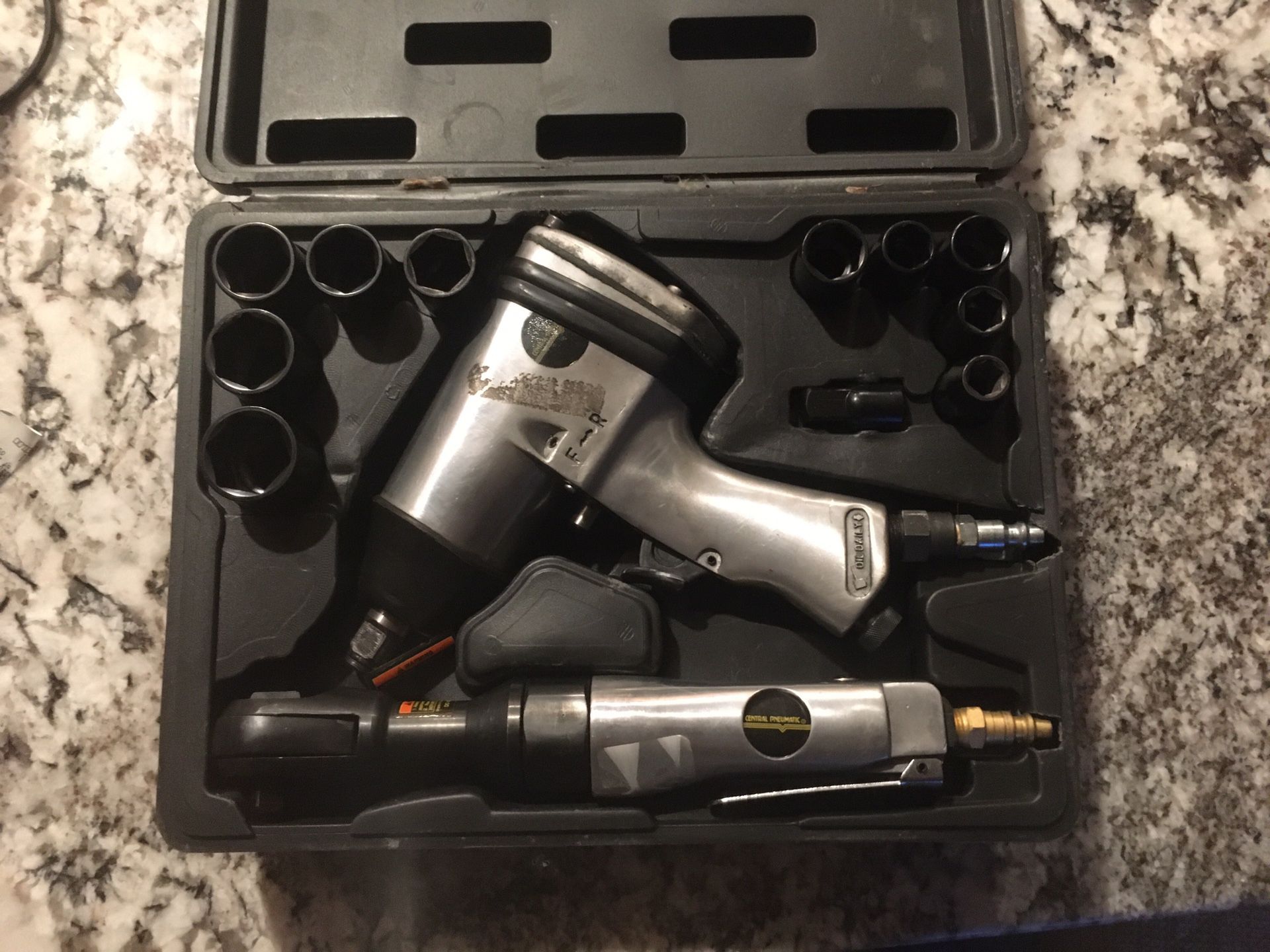  impact wrench and ratchet With Sockets