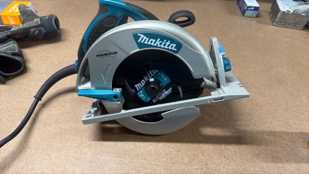 Mikita Corded Circular Saw