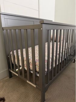 Baby transitional bedroom set