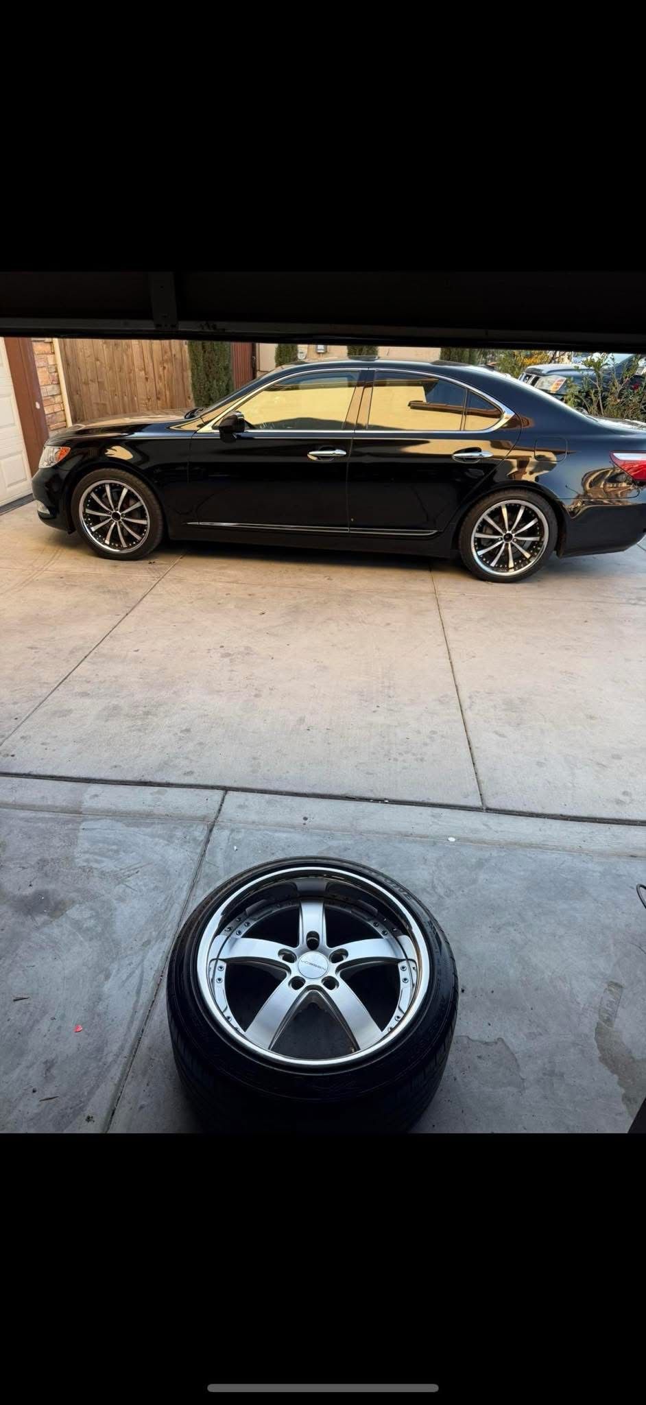 2007 Lexus LS 460