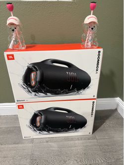 JBL boombox 4