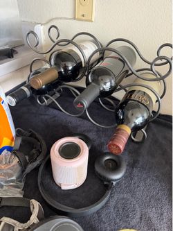 6 Bottle wine rack