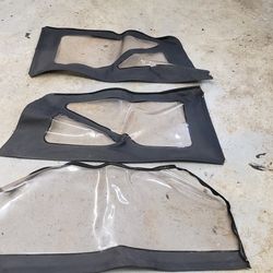 07-up Jeep Wrangler JK 2 Door.  Zip Up Soft Top Windows