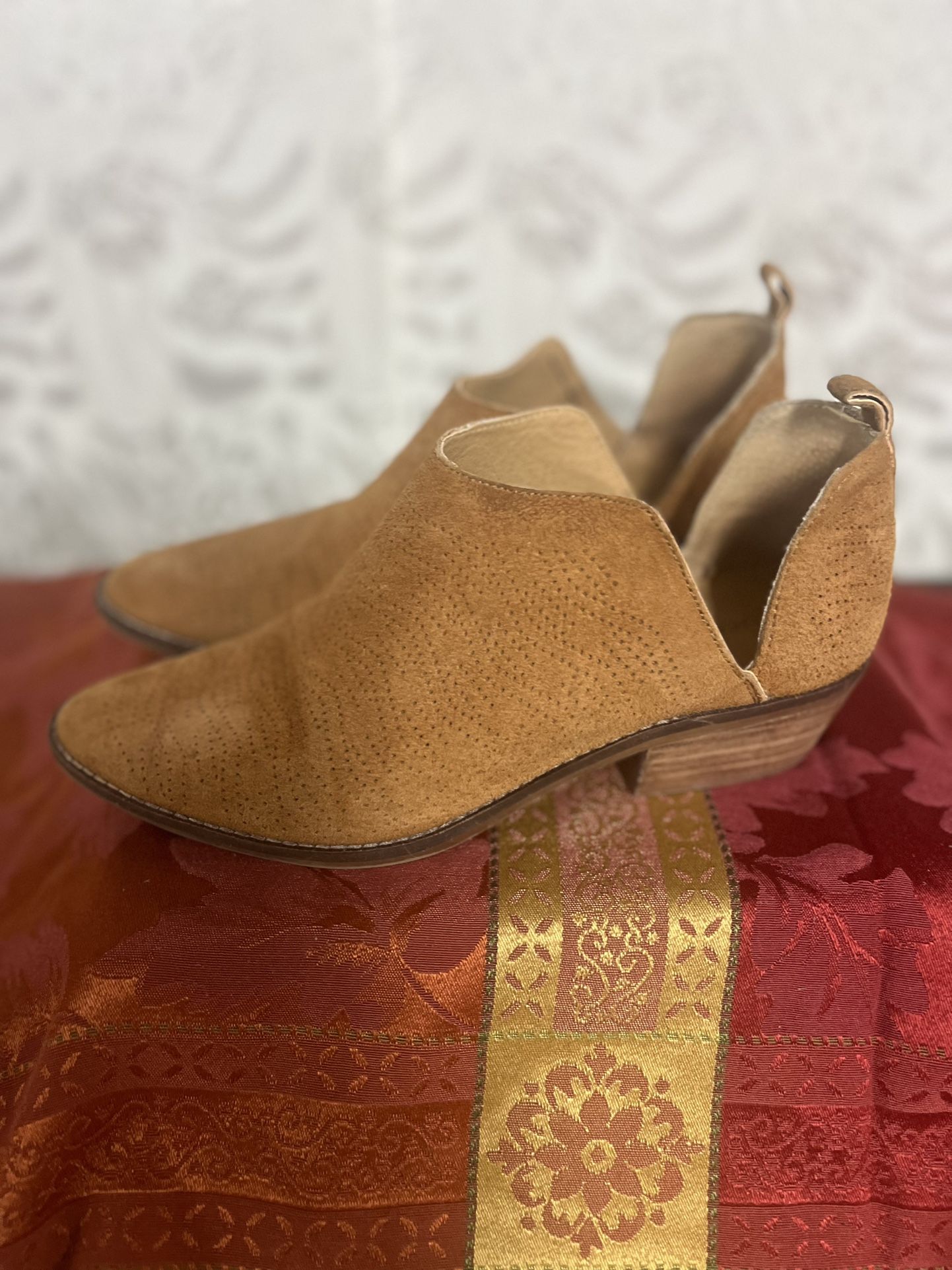Women Lucky Brand Ankle Boots