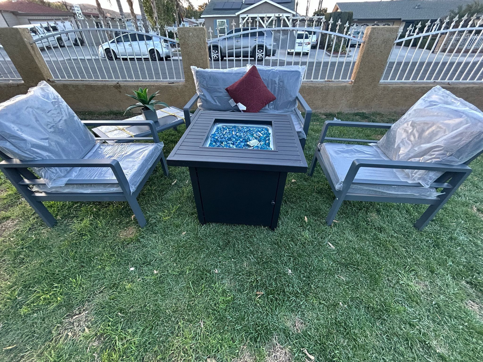 Brand New Patio Outdoor Furniture Set With Fire Pit