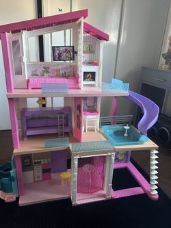 Casa De Barbie