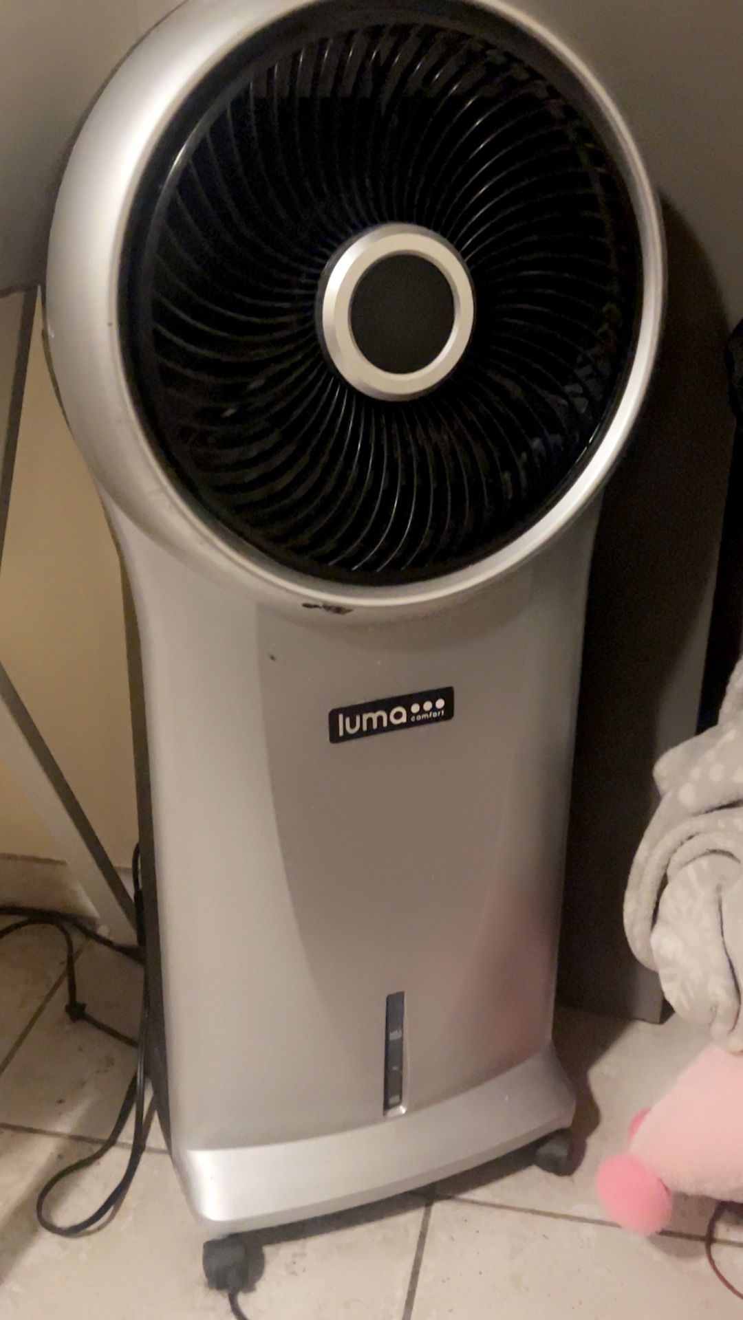 Luma Air conditioner and Air purify