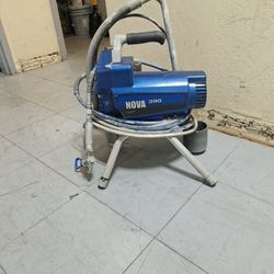 Graco  390. Nova, spray machine,