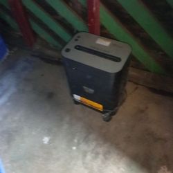 Paper Shredder 