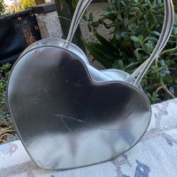 Heart purse