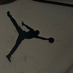 Look For Shoes For Sell !!!!!! If You Got 5 Or More Shoes Your Trying To Get Rid Of Text Me!!