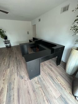 Commercial L-Shaped Reception Desk – $450 EACH