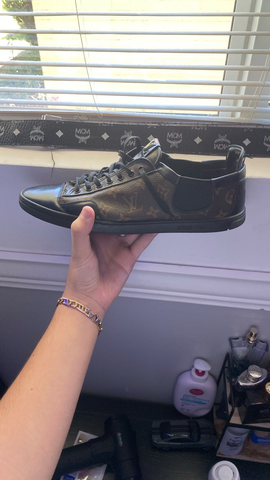 louis vuitton/ size12