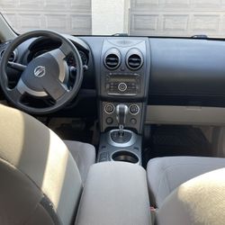 2015 Nissan Rogue Select