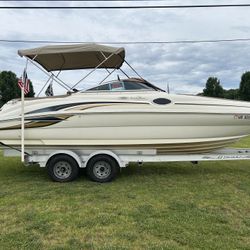 2001 Searay 240 Sundeck