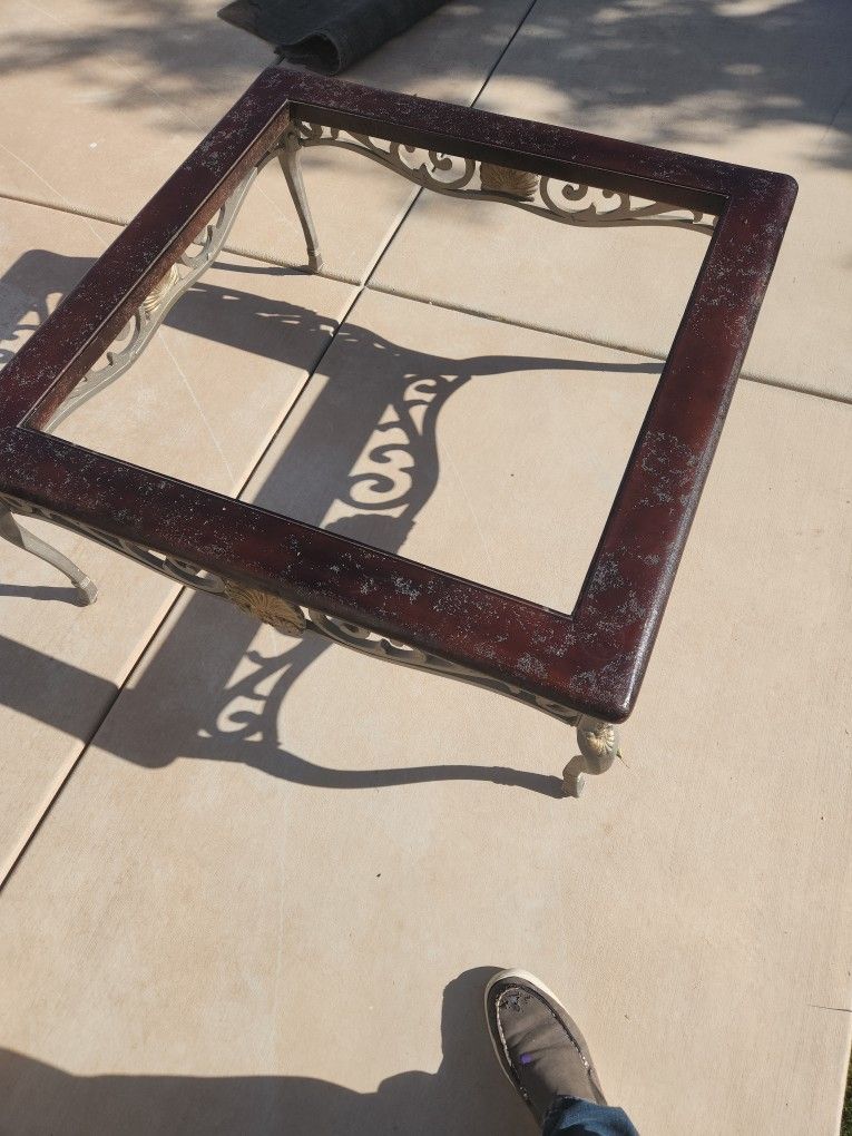 Iron Table MISSING GLASS