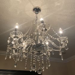 light/ chandelier 