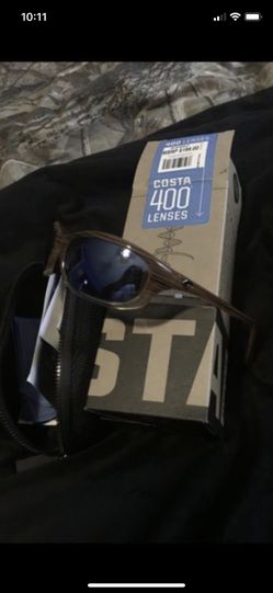 Women’s Costa Del Mar harpoon sunglasses