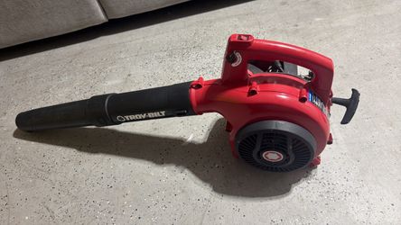 Gas leaf blower