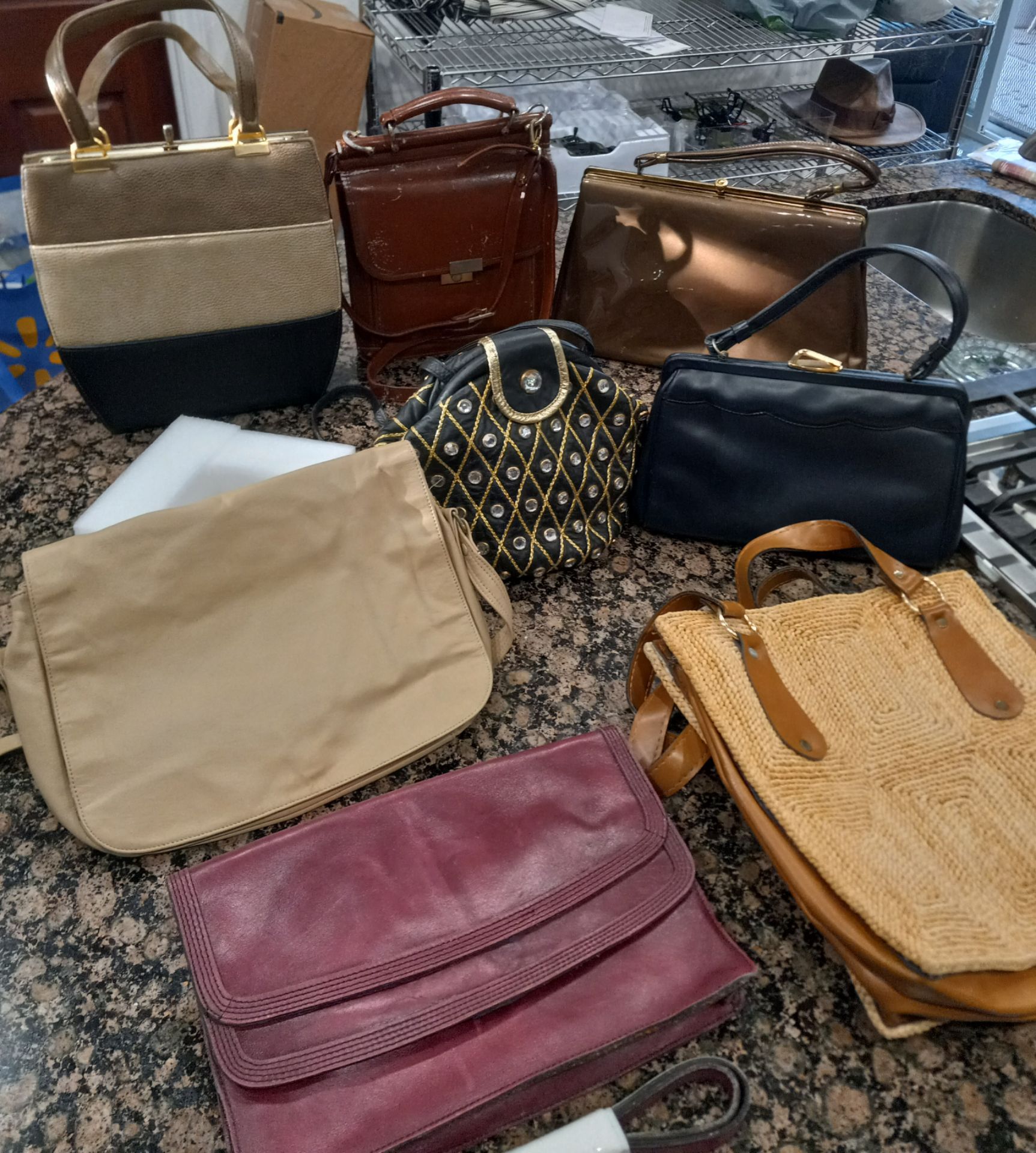 8 PURSES