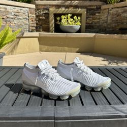 Nike Vapormax Men’s U.S. Size 9!