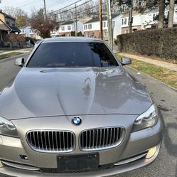 2012 BMW 528i