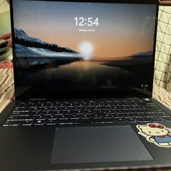 Dell Inspiron 14" (512GB SSD, AMD Ryzen 5 7000 Series, 4.50 GHz, 8GB)