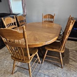 Solid Oak Dining Room Set - Table W/ 6 Chairs 