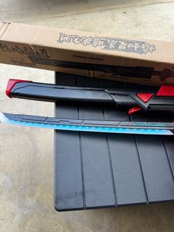 🔥 LABOR DAY SALE – ONLY $15 🔥 NEW LED Light-Up Katana Toy / Cosplay Prop