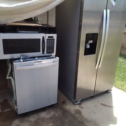 Priced For All https://offerup.com/redirect/?o=VGhyZWUuZ3JvdXA= Rate