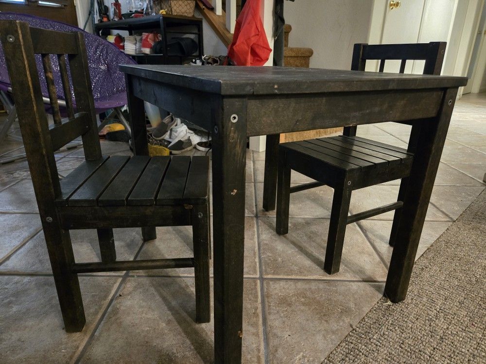 Kids Table With Chairs
