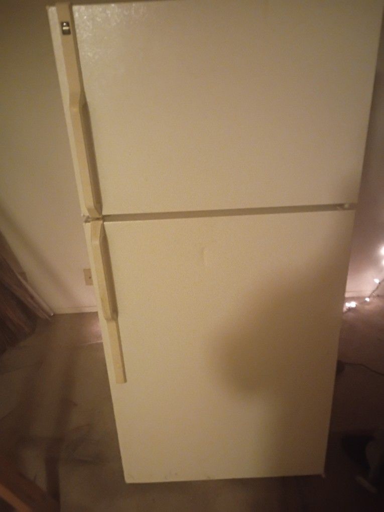 Hotpoint Refrigerator