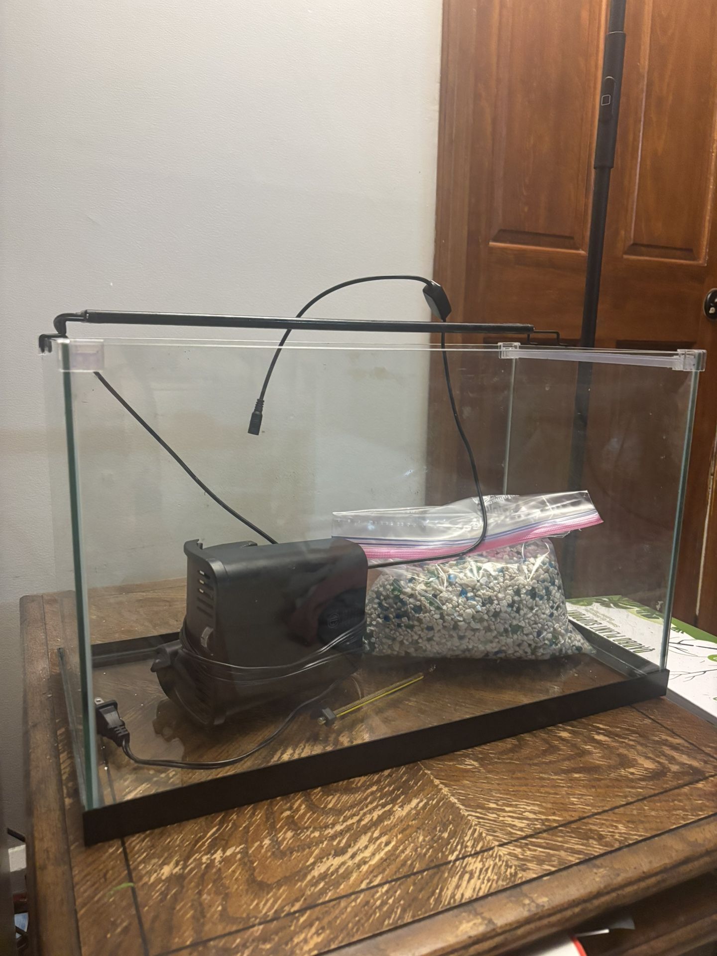 10gallon Fish Tank Full Set Up
