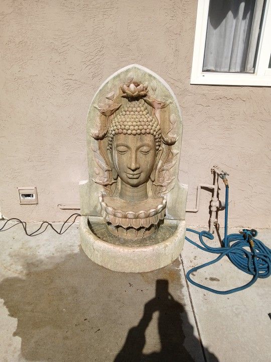 Buddha Fountain
