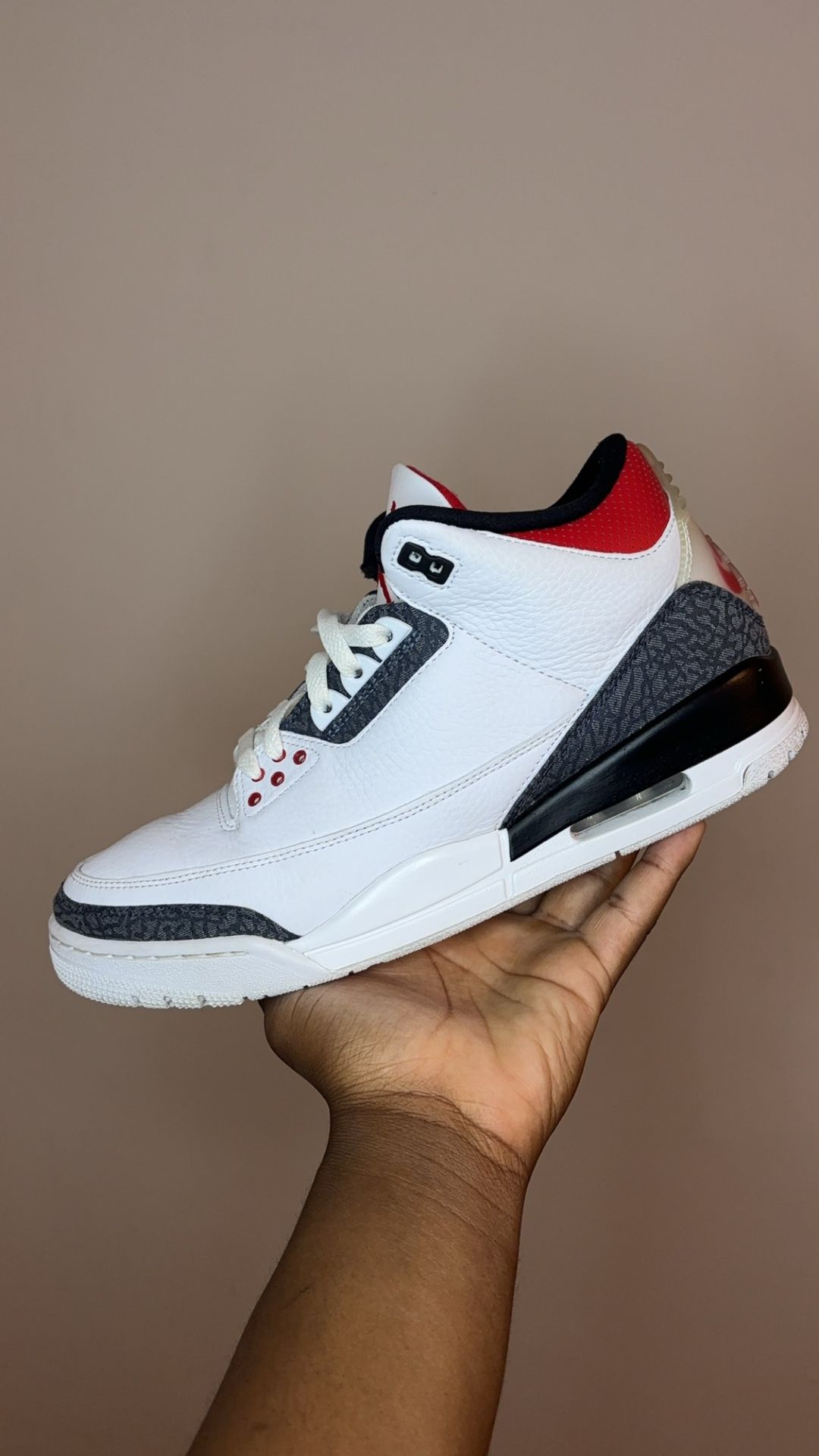 JORDAN 3 DENIM FIRE RED!🔥(SZ 11 MEN)