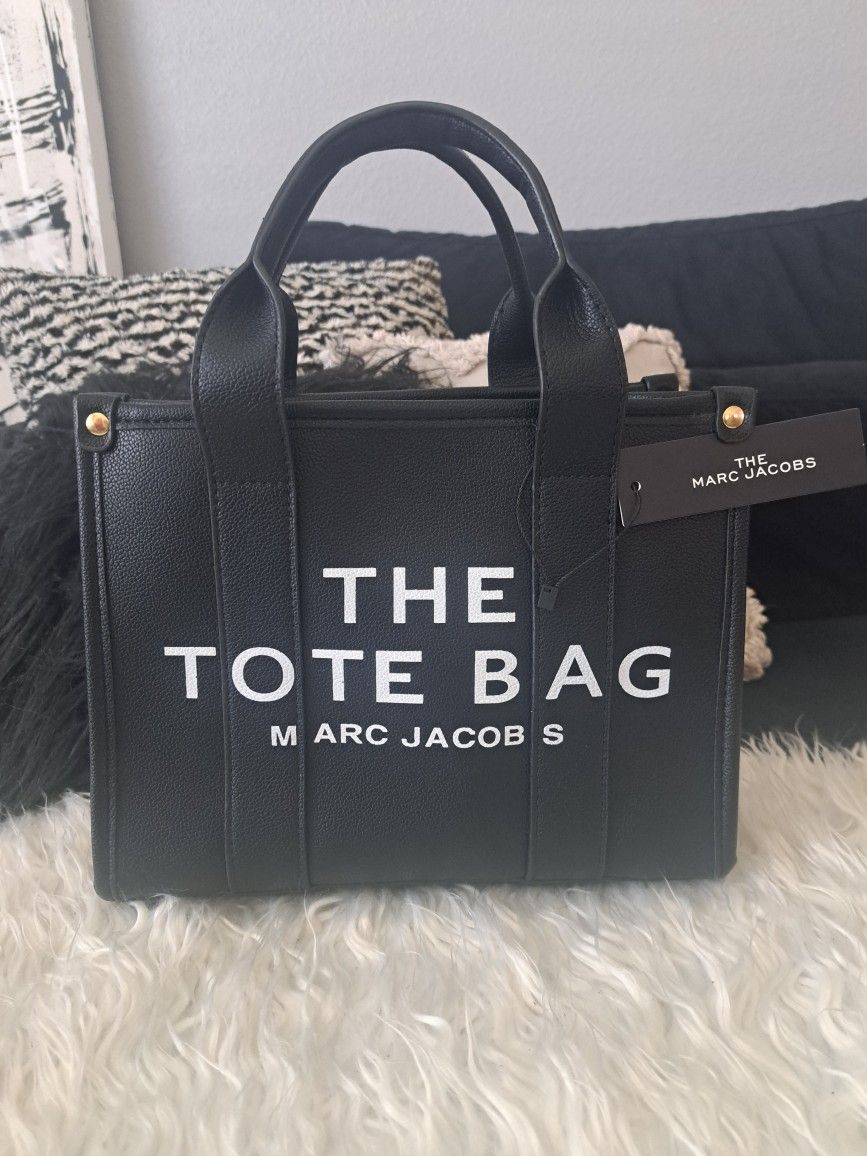 Authentic Leather Marc Jacobs "The Tote"