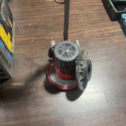 SANITAIRE FLOOR BUFFER/SCRUBBER/POLISHER