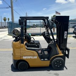 Forklift Caterpillar 