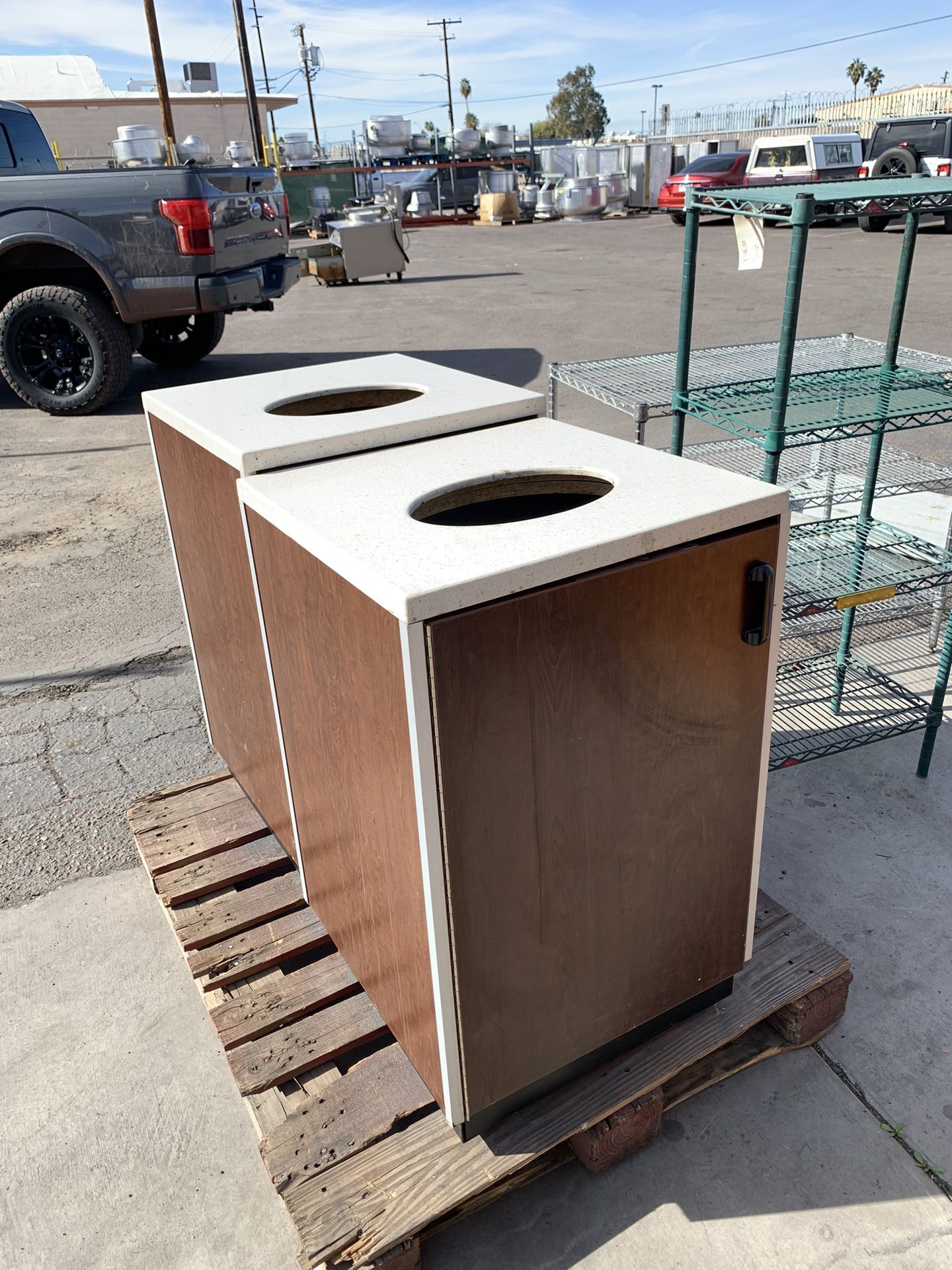 Trash Bin Receptacle 