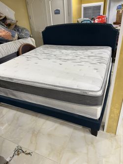 King Size Bed With Mattress & Box spring