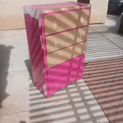 Clothes Dresser
