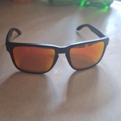 Oakley Sunglasses 