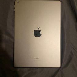 I pad 7th generation 32GB wifi only 