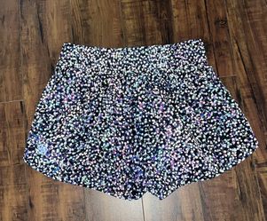 LULULEMON Seawheeze Tracker Shorts 4”  Reflectve